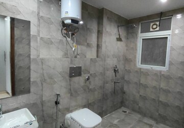 Bathroom in 3 BHK Apartment at Ireo Victory Valley, Sector 67 – for Rent