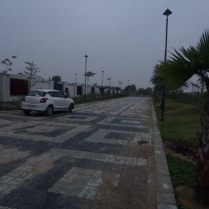Parking in  Plot at Imperial Galaxy, Prithvisinghpura At Naiwala – for Sale