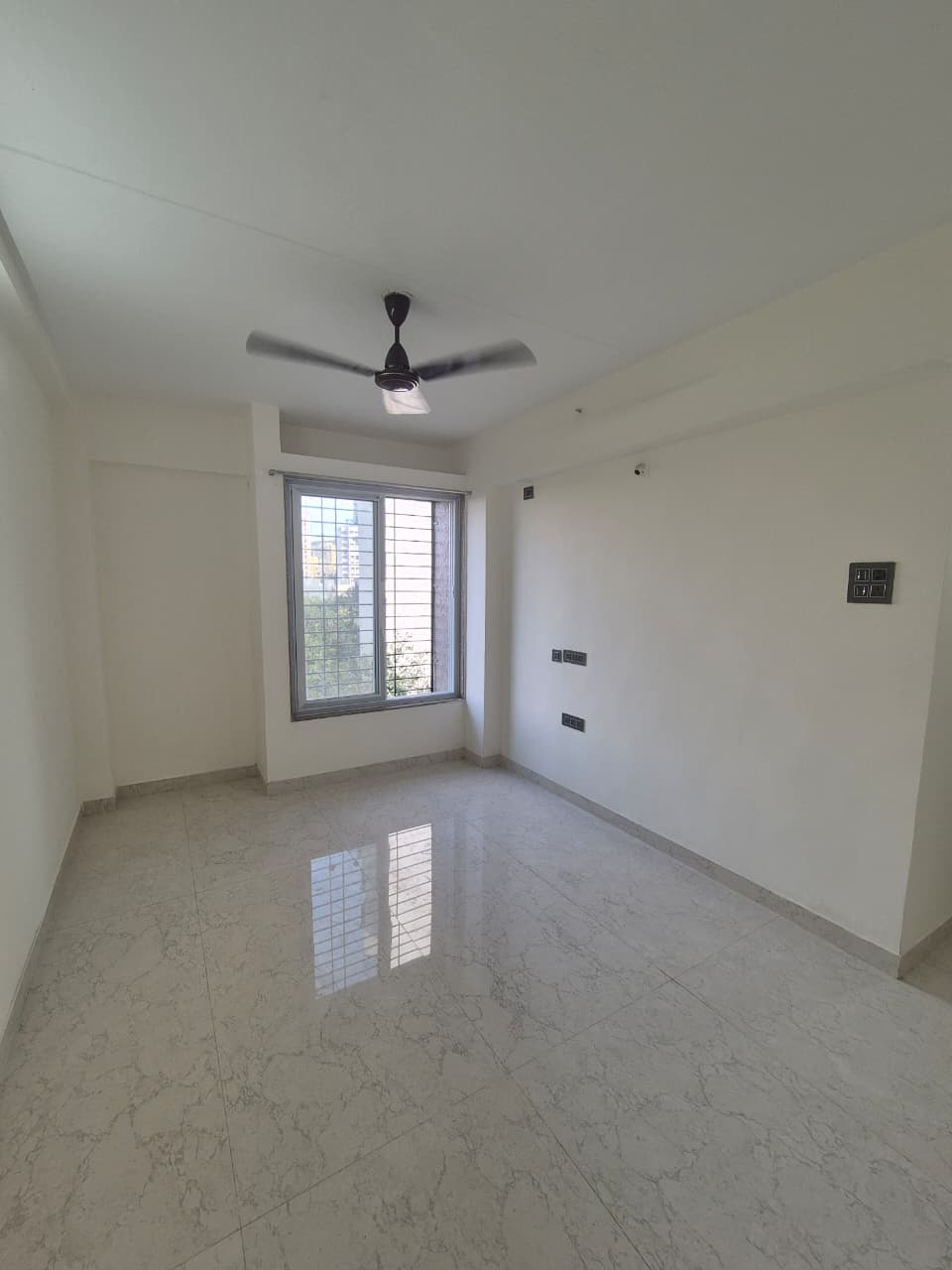 2 BHK Apartment For Rent in New Mhada Colony
