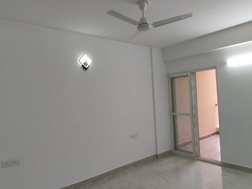 4 BHK Apartment For Rent in Uninav Utopia, Morti