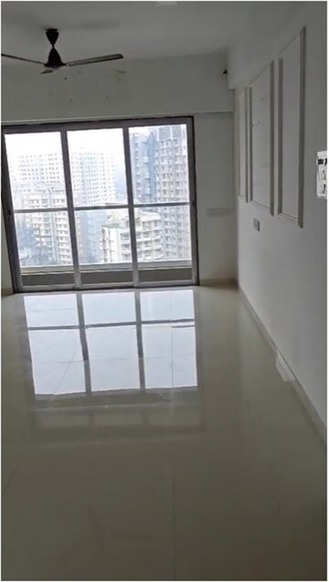 2 BHK Apartment For Rent in Shreenathji Odina, Chembur