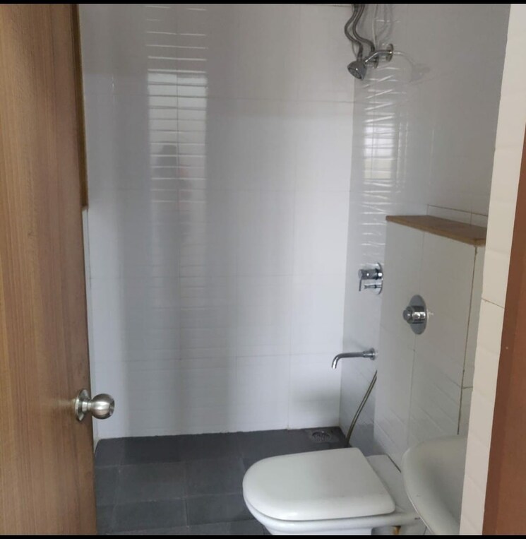 Bathroom, lodha-palava-city 1 Bedroom 334 Sq.Ft. Apartment In Dombivli East Thane 9369486