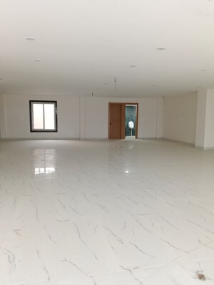  Showroom For Rent in Gomti Nagar