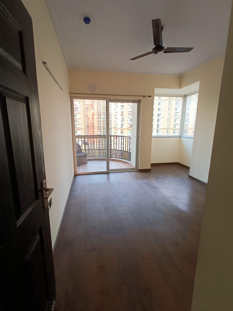 Room, dasnac-the-jewel 3 Bedroom 1660 Sq.Ft. Apartment In Sector 75 Noida 9369518