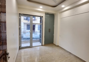 Room in 3 BHK Builder Floor at Chattarpur – for Sale