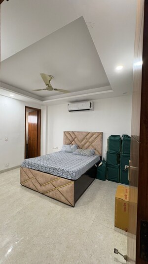 Bedroom in 3 BHK Builder Floor at Uppal Southend, Sector 49 – for Rent