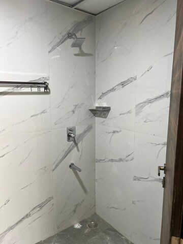 Bathroom in 3.5 BHK Apartment at M3M Soulitude, Sector 89 – for Rent