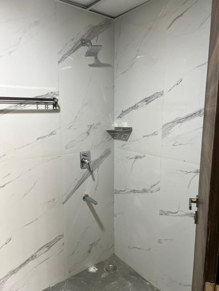 Bathroom, m3m-soulitude 3.5 Bedroom 1500 Sq.Ft. Apartment In Sector 89 Gurgaon 9369888