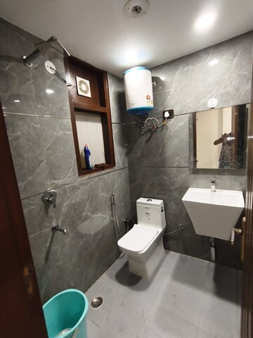 Master Bedroom in 2 BHK Builder Floor at Chattarpur – for Rent