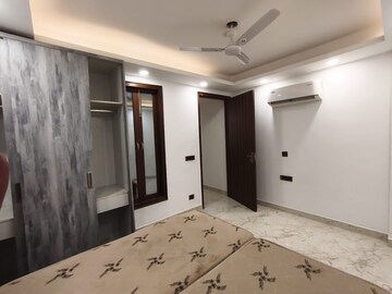 Room in 2 BHK Builder Floor at Chattarpur – for Rent