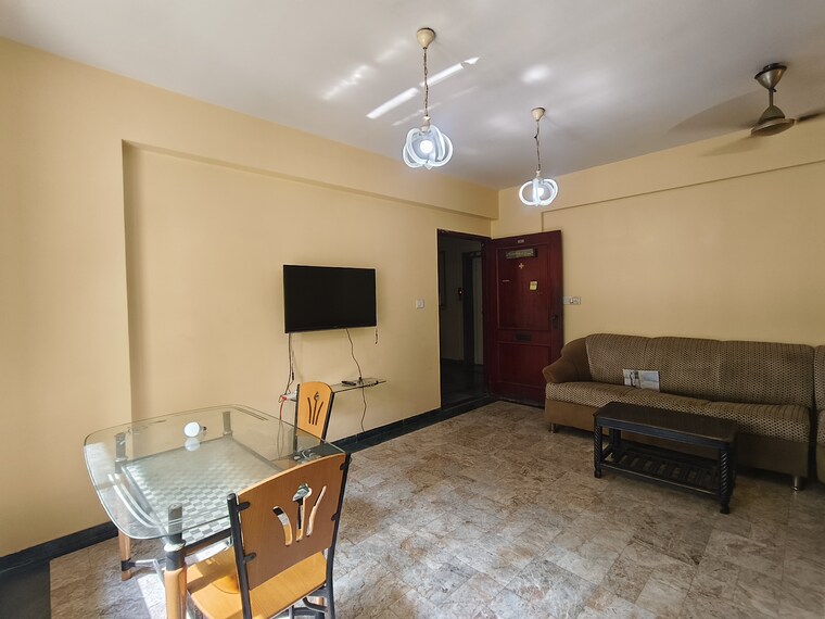 Living Room, hiranandani-estate 1 Bedroom 670 Sq.Ft. Apartment In Ghodbunder Road Thane 9369645