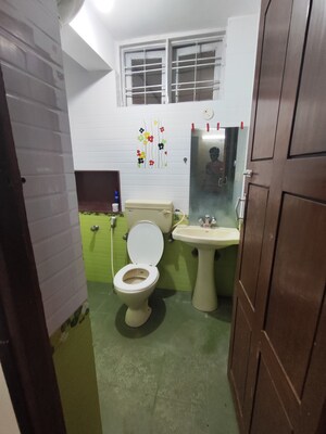 Bathroom in 1 RK Builder Floor at Koramangala – for Rent
