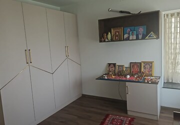 Furnished Amenities in 3 BHK Villa at Vessella Woods, Serilingampally – for Rent