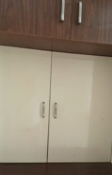 Room in 2 BHK Apartment at M3M Woodshire, Sector 107 – for Rent