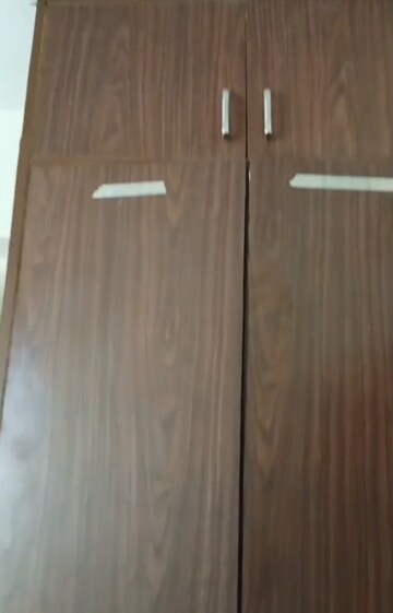 Furnished Amenities in 2 BHK Apartment at M3M Woodshire, Sector 107 – for Rent