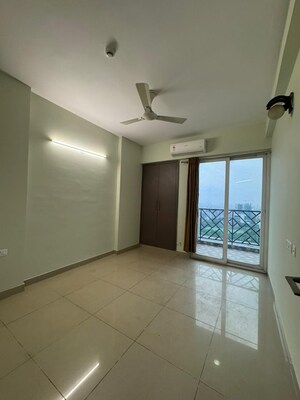 2 BHK Apartment For Sale in Saya Gold Avenue, Vaibhav Khand