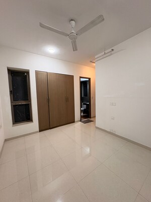 Room in 2 BHK Apartment at Acme Ozone, Manpada – for Rent