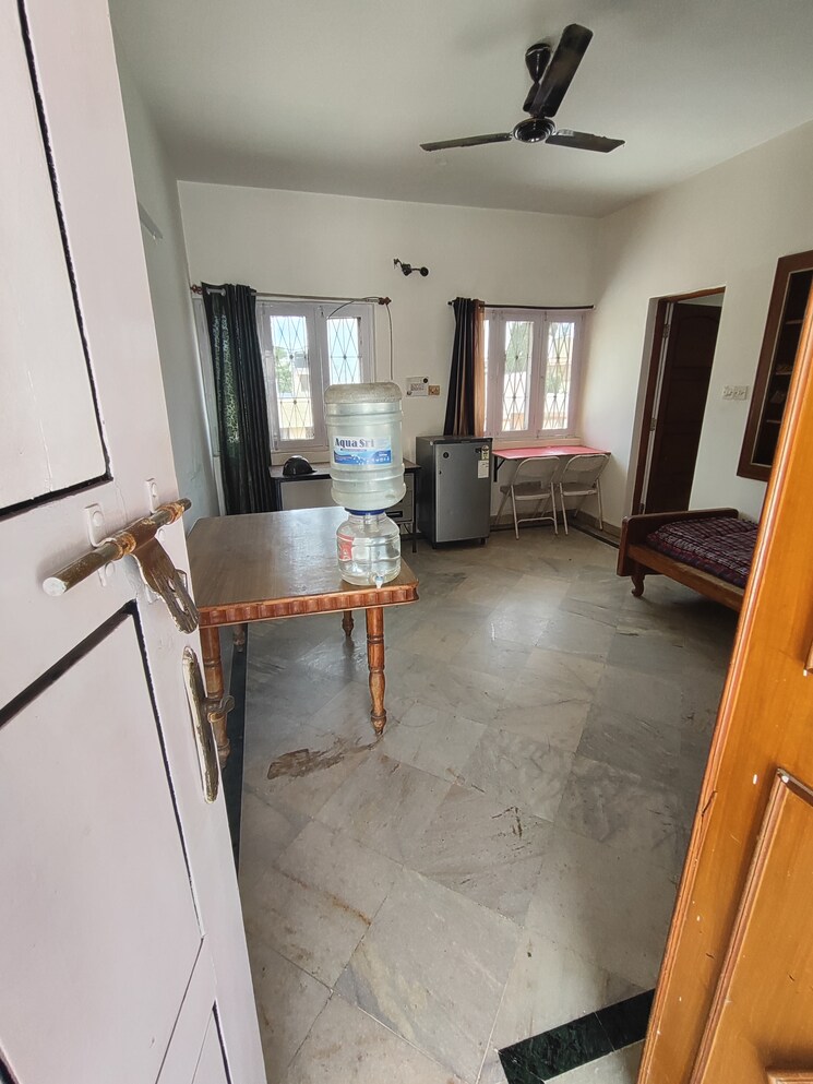 Kitchen, koramangala 1 RK 350 Sq.Ft. Builder Floor In Koramangala Bangalore 9369715