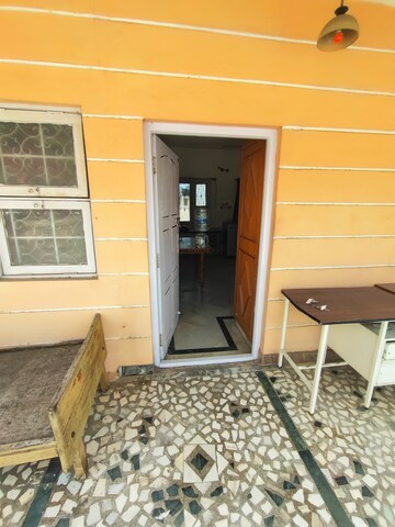 Bedroom in 1 RK Builder Floor at Koramangala – for Rent