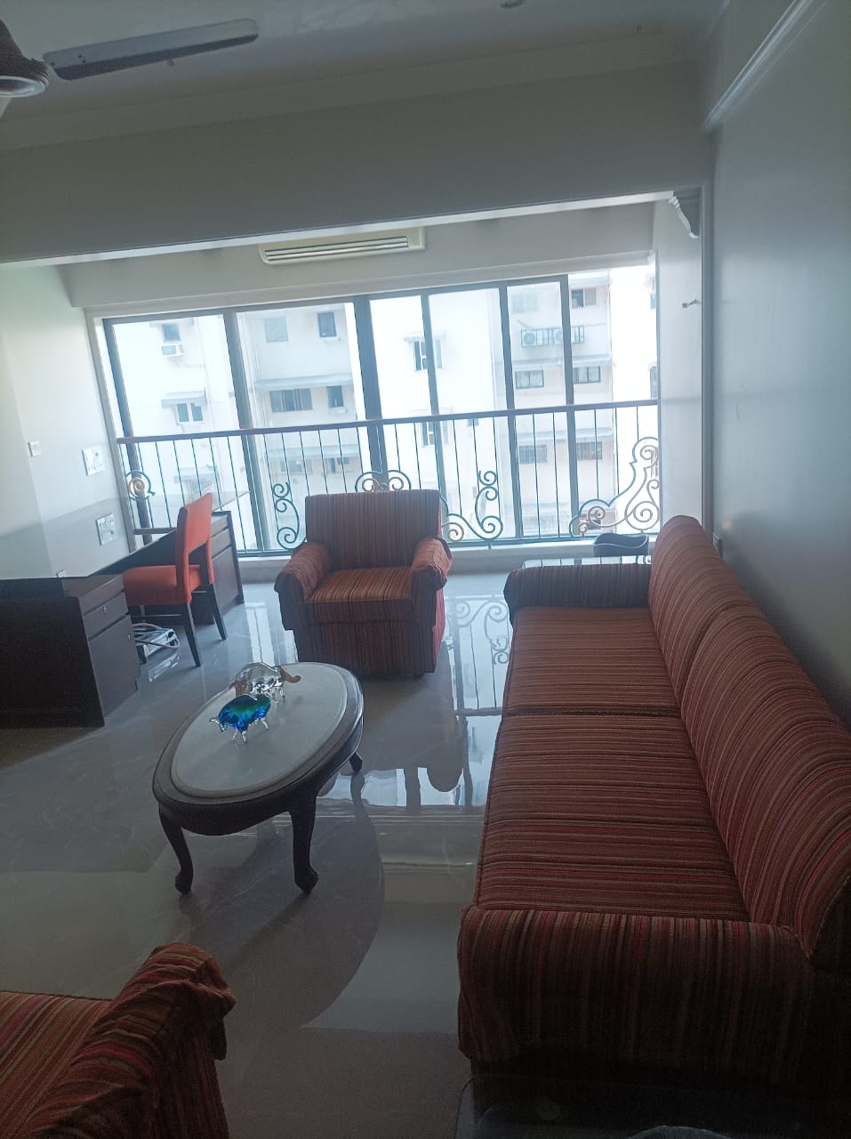 2 BHK + Servant Room Apartment For Sale in Colaba