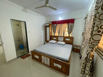 Bedroom in 2 BHK Apartment at Walhekarwadi – for Rent
