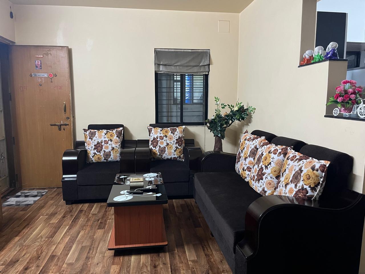 2 BHK Apartment For Rent in Bhansali Whispering Winds