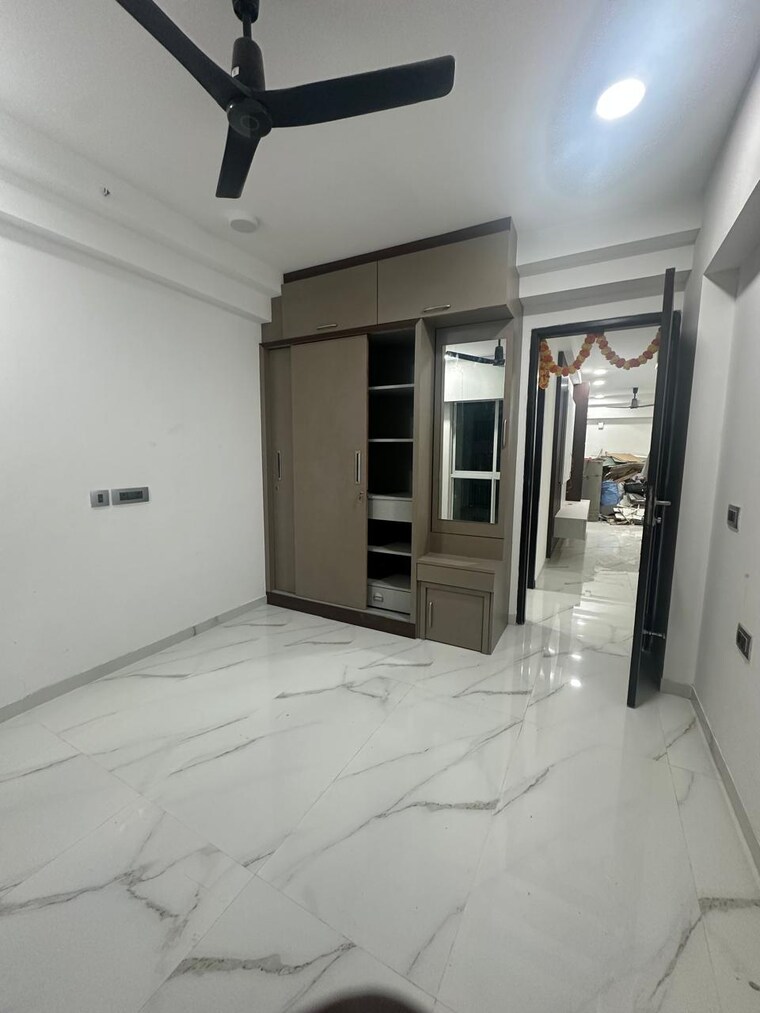 Room, jp-eminence 2 Bedroom 577 Sq.Ft. Apartment In Andheri West Mumbai 9369689