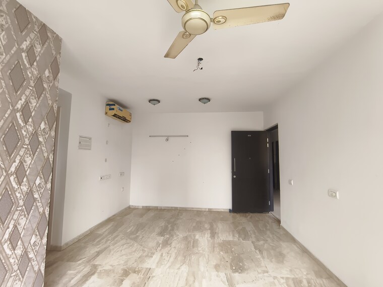 Room, hiranandani-fedora 1 Bedroom 680 Sq.Ft. Apartment In Ghodbunder Road Thane 9369760