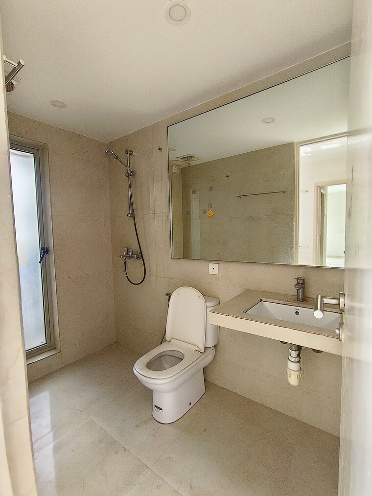 Bathroom, hiranandani-fedora 1 Bedroom 680 Sq.Ft. Apartment In Ghodbunder Road Thane 9369760
