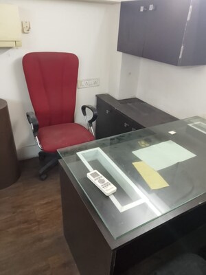 Team Area in  Office Space at Om Heera Panna Mall, Andheri West – for Rent