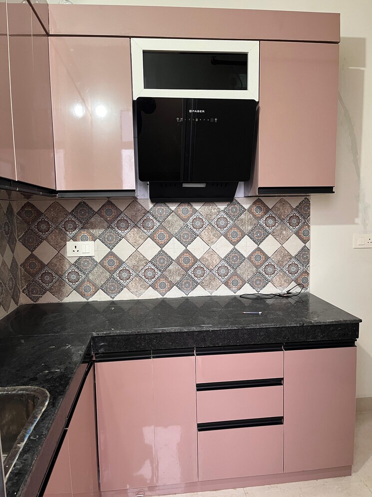 Kitchen, signature-global-golf-greens 3 Bedroom 732 Sq.Ft. Apartment In Sector 79 Gurgaon 9369797