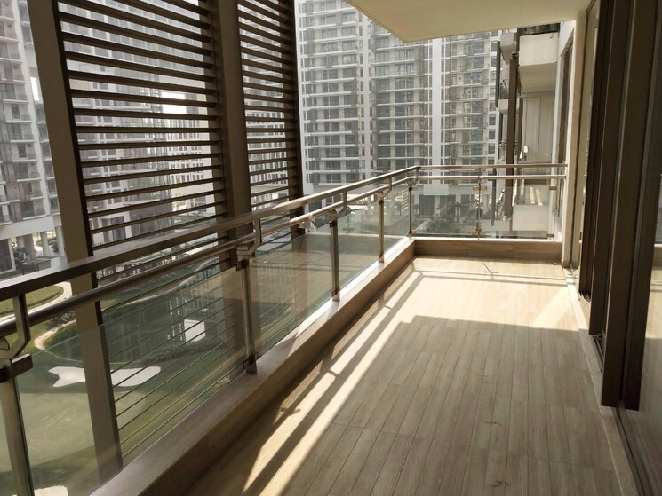 Balcony, dlf-the-crest 3 Bedroom 2644 Sq.Ft. Apartment In Sector 54 Gurgaon 9369743