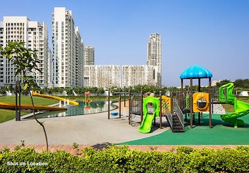 3 BHK Apartment – Exterior View View at DLF The Crest, Sector 54 - for Rent