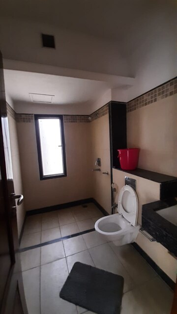 Bathroom in 4 BHK Apartment at Jaypee Greens The Castille, Jaypee Greens – for Sale