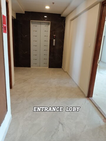 Room in 2 BHK Apartment at Vasundhara Geetanjali Paradise, Malad West – for Rent