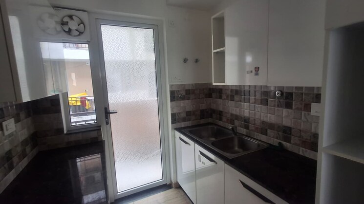 Kitchen, sushma-valencia 3 Bedroom 2250 Sq.Ft. Apartment In International Airport Road Zirakpur 9369811