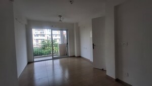 Room in 3 BHK Apartment at Sushma Valencia, International Airport Road – for Rent