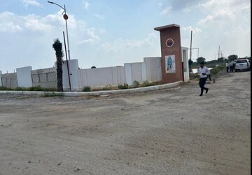 Plot – Exterior View View at Shivdaspura - for Sale