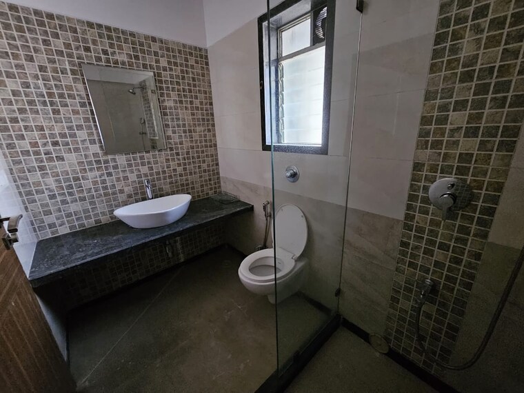 Bathroom, supreme-estado 2 Bedroom 1110 Sq.Ft. Apartment In Baner Pune 9369808