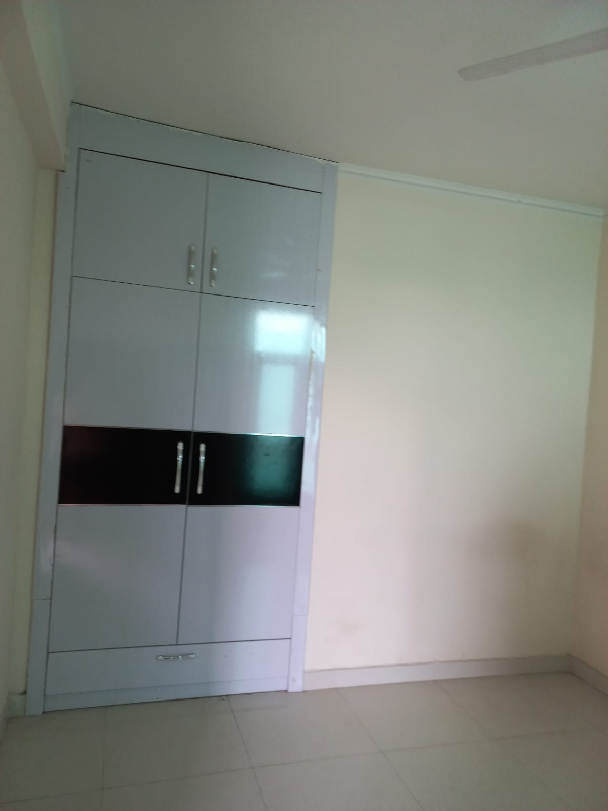 3 BHK + Pooja Room Apartment For Rent in Mona Greens
