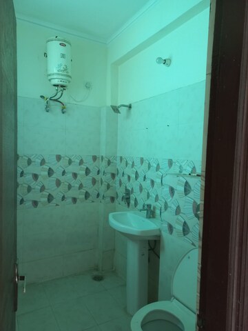 Bathroom in 3 BHK Apartment at Mona Greens, Ghazipur – for Rent