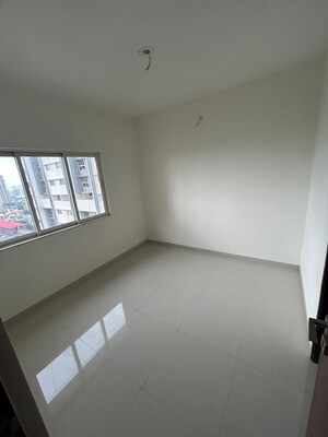 Master Bedroom in 1 BHK Apartment at Omkar Signet, Malad East – for Rent