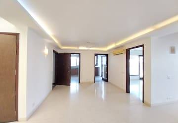 Living Room in 4 BHK Apartment at Gulmohar Park – for Rent