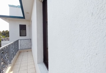 4 BHK Apartment at Gulmohar Park – for Rent