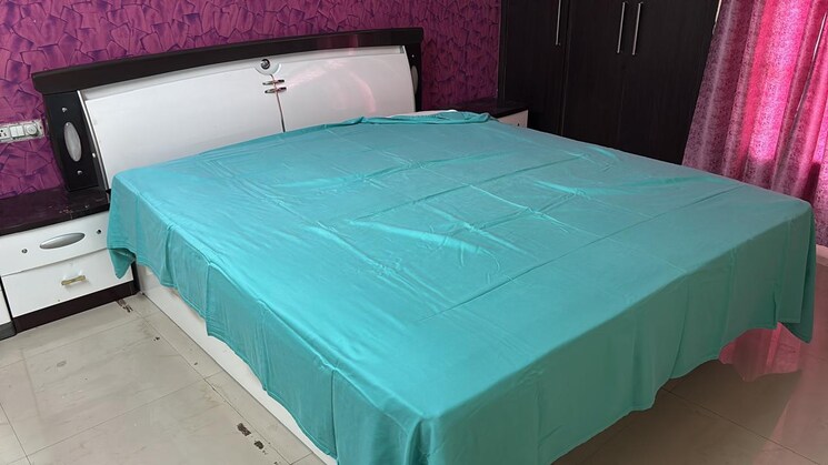 Bedroom, maya-garden-city 4 Bedroom 2400 Sq.Ft. Apartment In Lohgarh Zirakpur 9369881