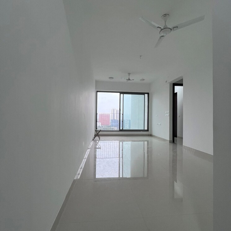 Room, sunteck-city-avenue-4 2 Bedroom 700 Sq.Ft. Apartment In Goregaon West Mumbai 9369896