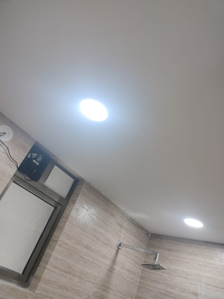 Bathroom, rajesh-raj-infinia 2 Bedroom 797 Sq.Ft. Apartment In Malad West Mumbai 9369878