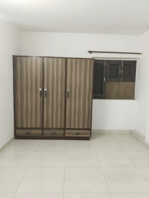 2 BHK Apartment For Rent in Sarita Vihar Pocket-C RWA, Sarita Vihar