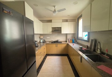 Kitchen in 3 BHK Builder Floor at Sushant Tower, Sector 56 – for Sale
