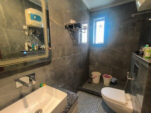 Furnished Amenities in 3 BHK Builder Floor at Sushant Tower, Sector 56 – for Sale